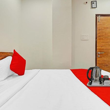 Hotel O Night Eye Хайдарабад Экстерьер фото
